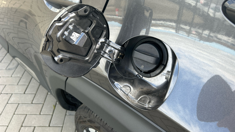 Toyota Yaris Cross 1.5 Hybrid Design 5dr CVT Hybrid Estate